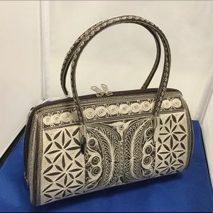 Laga Handbag - Sehat
